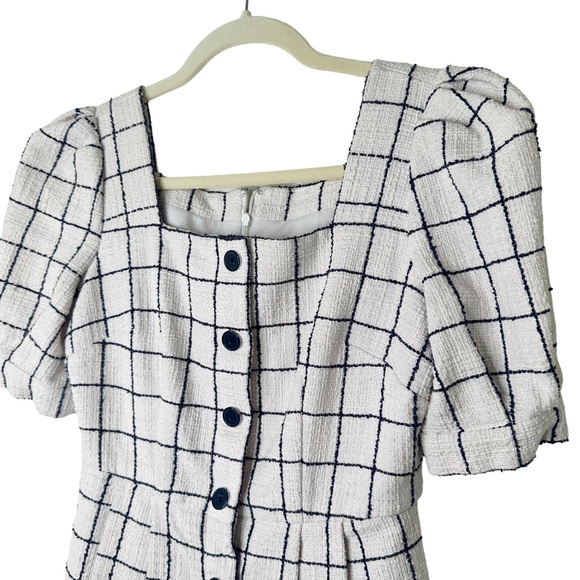 Gal Meets Glam Collection Button Down Dress Petite 0P - Picture 8 of 12